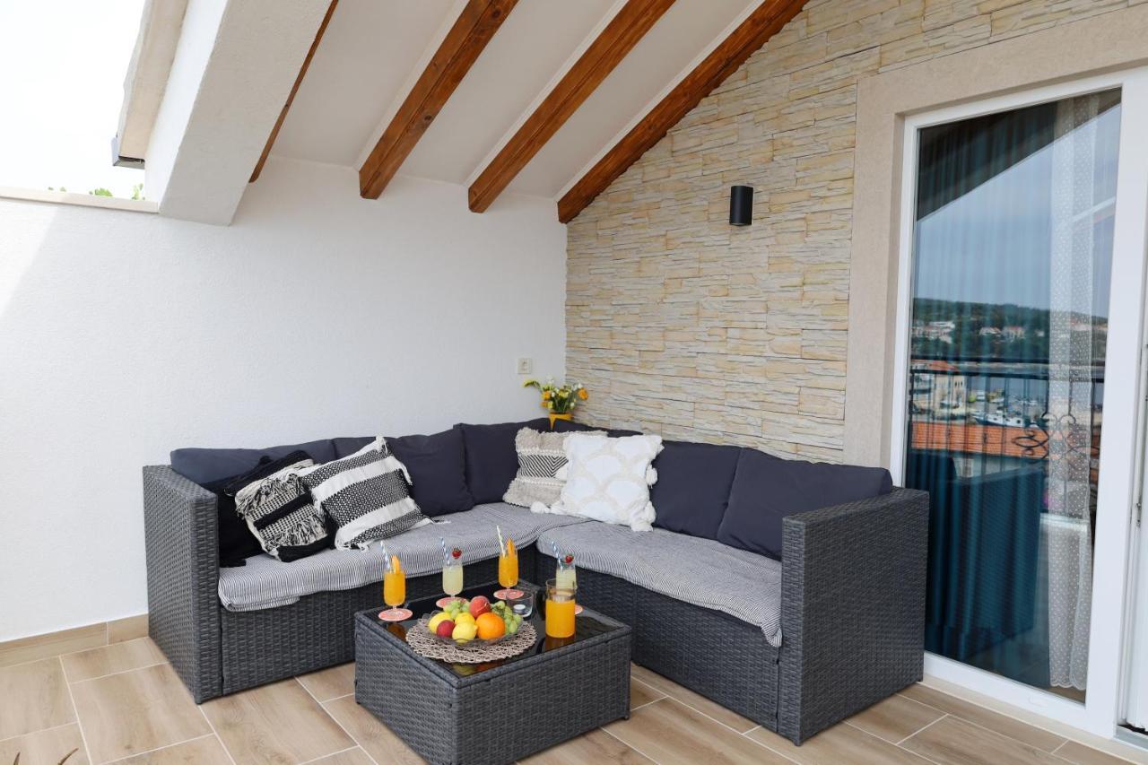 Holiday House Nono Sumartin Ngoại thất bức ảnh
