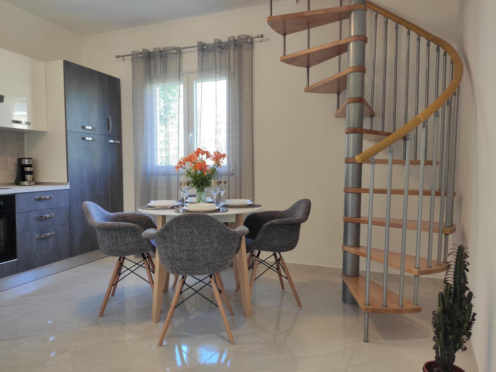 Holiday House Nono Sumartin Ngoại thất bức ảnh